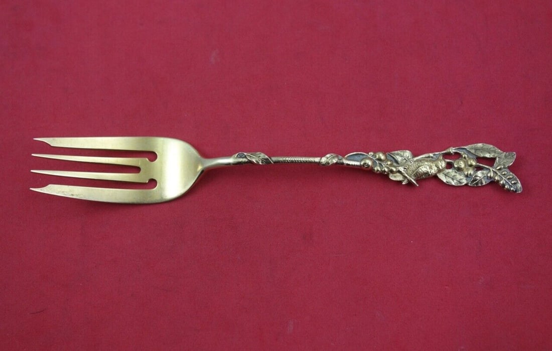 Gorham Floral Series Vermeil Sterling Silver Dessert Fork 6" with Bird and Berries: Gorham Floral Series Vermeil Sterling Silver Dessert Fork 6" with Bird and Berries This exquisite dessert fork from Gorham's Floral Series - Vermeil is a stunning addition to your tableware collection