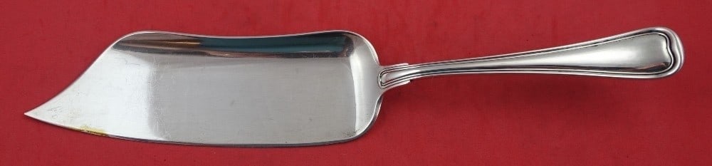 Gorham Old French Sterling Silver Fish Server 11 7/8": Gorham Old French Sterling Silver Fish Server 11 7/8" This exquisite fish server from the renowned Gorham brand features the classic Old French pattern, crafted from high-quality sterling silver. Meas