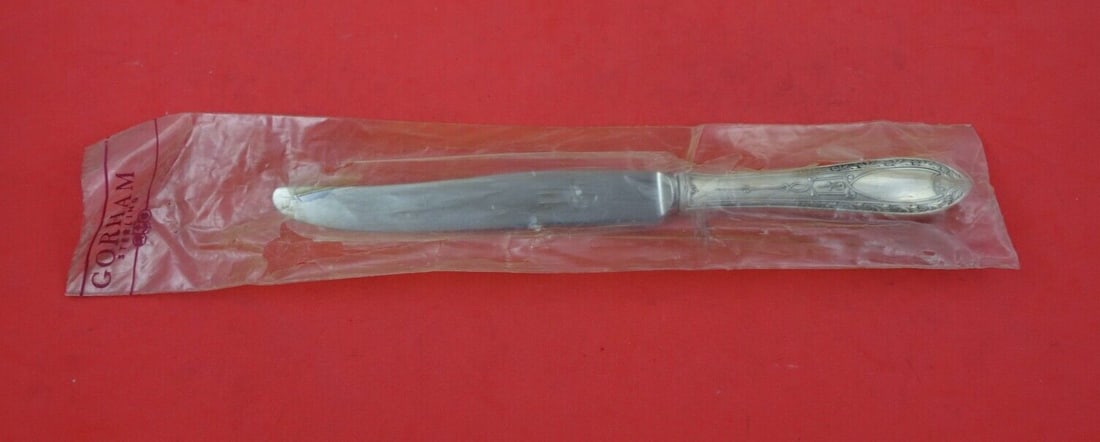 Rare Chateau by Whiting Sterling Silver Knife 8 5/8 French Blade: Rare Chateau by Whiting Sterling Silver Knife 8 5/8 French Blade Discover the elegant Chateau by Whiting Sterling Silver Knife, featuring a refined French blade design. This rare piece measures 8 5/8"