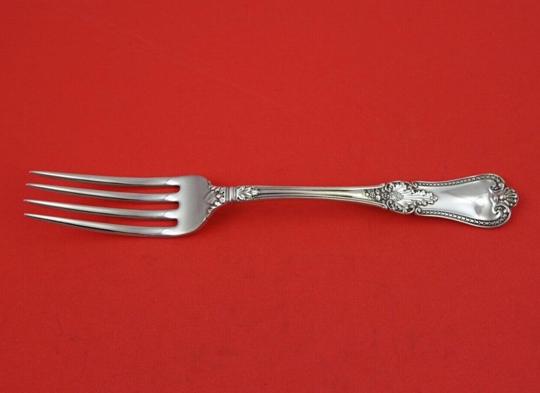 Gorham Kensington Sterling Silver Dinner Fork Heirloom 7.5 Inches: Gorham Kensington Sterling Silver Dinner Fork Heirloom 7.5 Inches This exquisite dinner fork is part of the Kensington pattern by Gorham, crafted from high-quality sterling silver. Measuring 7 1/2 inc