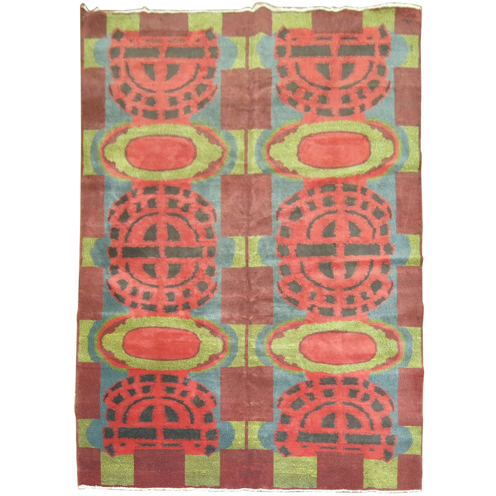 European Modernist Wool Hand Woven Rug 84 x 118: European Modernist Wool Hand Woven Rug 84 x 118 This vintage European modernist rug features a striking abstract design with vibrant colors, embodying the Hollywood Regency style. Expertly hand-woven 