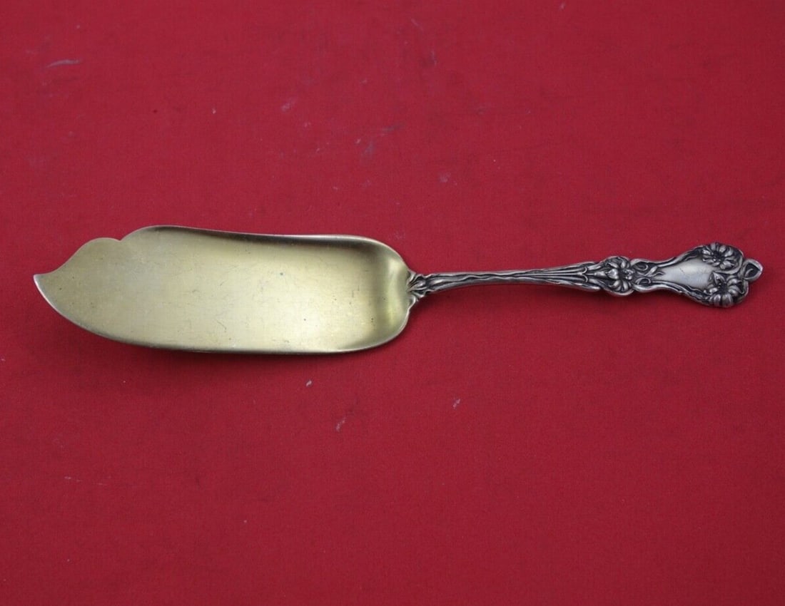 Alvin Majestic Sterling Silver Jelly Knife 8.5 Inch Serving Piece: Alvin Majestic Sterling Silver Jelly Knife 8.5 Inch Serving Piece This stunning jelly knife features the Majestic pattern by Alvin, crafted from high-quality sterling silver. Measuring 8 1/2" in lengt