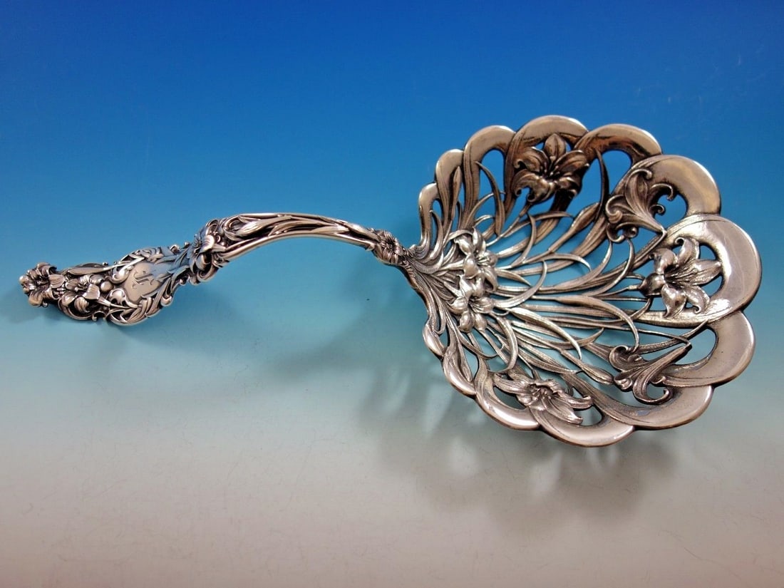 Whiting Sterling Silver BonBonniere Spoon 11 3/8 inches Lily Pattern Rare: Whiting Sterling Silver BonBonniere Spoon 11 3/8 inches Lily Pattern Rare Discover the exquisite Lily BonBonniere Spoon by Whiting, a stunning sterling silver serving piece measuring 11 3/8 inches. Cr