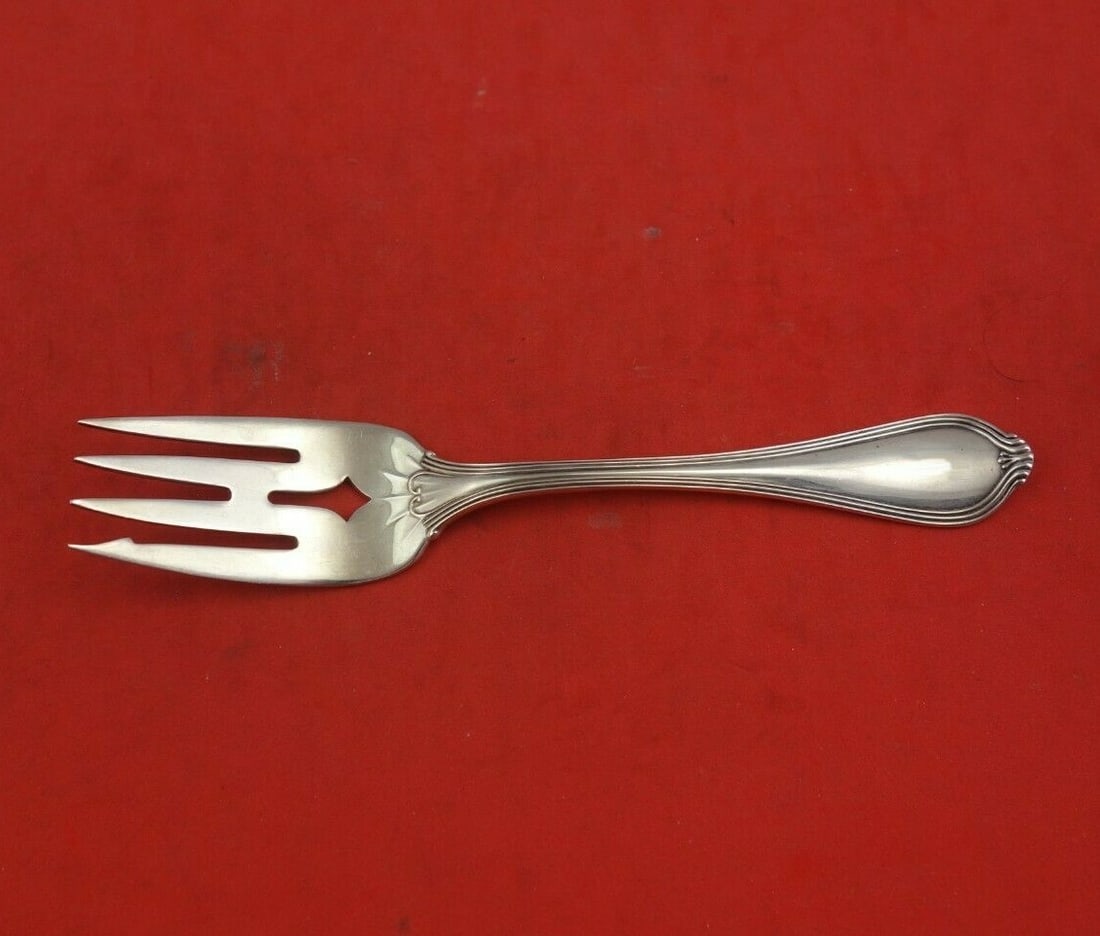 Towle Sterling Silver Paul Revere Salad Fork 5 3/4" Pierced Flatware: Towle Sterling Silver Paul Revere Salad Fork 5 3/4" Pierced Flatware Elevate your dining experience with this exquisite Paul Revere Salad Fork by Towle. Crafted from high-quality sterling silver, this
