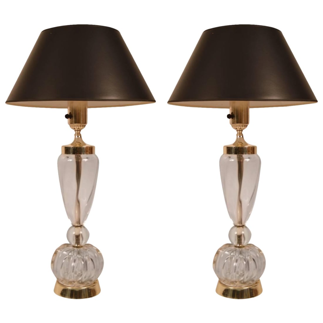 Elegant Tiffin Crystal Lamps Pair with Baccarat Style: Elegant Tiffin Crystal Lamps Pair with Baccarat Style This stylish and elegant pair of crystal lamps features clear swirl glass elements that evoke the beauty of Baccarat, making them a stunning addit