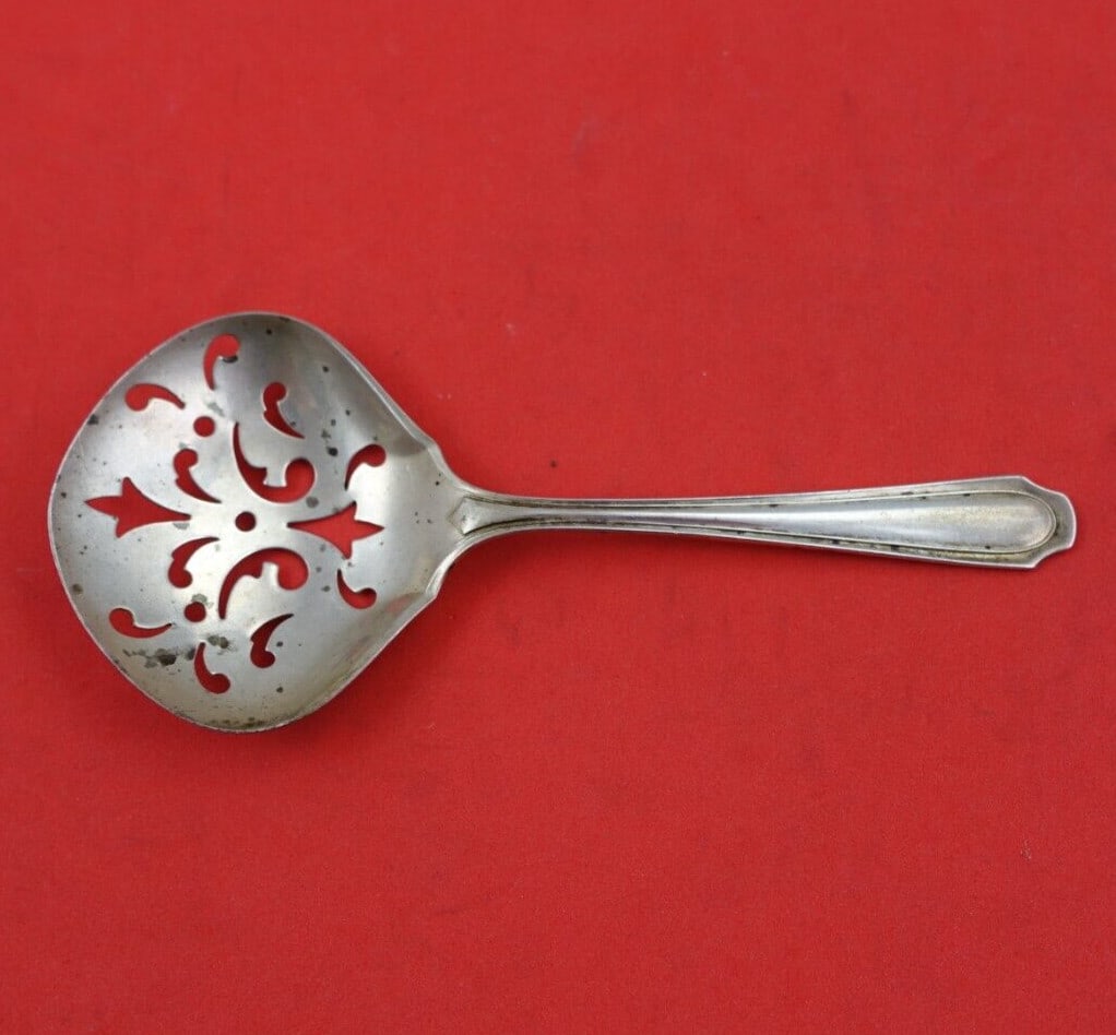 Alvin Lorna Doone Sterling Silver 4.5" Nut Serving Spoon (1 of 3)
