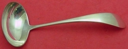 Gorham Mothers Sterling Silver Sauce Ladle 5.25 Plain Design: Gorham Mothers Sterling Silver Sauce Ladle 5.25 Plain Design This elegant sauce ladle from the 'Mothers' pattern by Gorham is a stunning addition to any table setting. Crafted from high-quality sterli