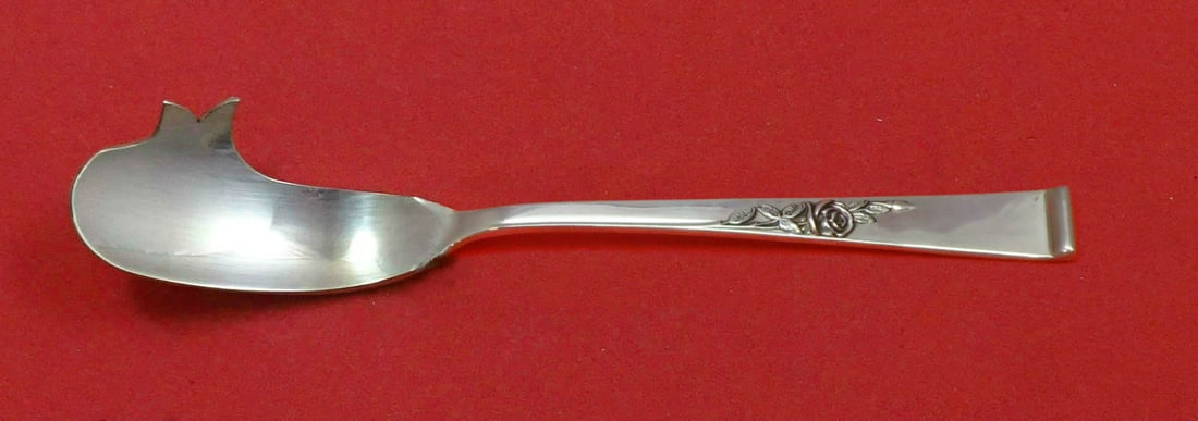 Reed and Barton Classic Rose Sterling Silver Cheese Knife with Pick 5 3/4": Reed and Barton Classic Rose Sterling Silver Cheese Knife with Pick 5 3/4" Discover the exquisite craftsmanship of this Classic Rose Cheese Knife by Reed and Barton. Made from high-quality sterling si