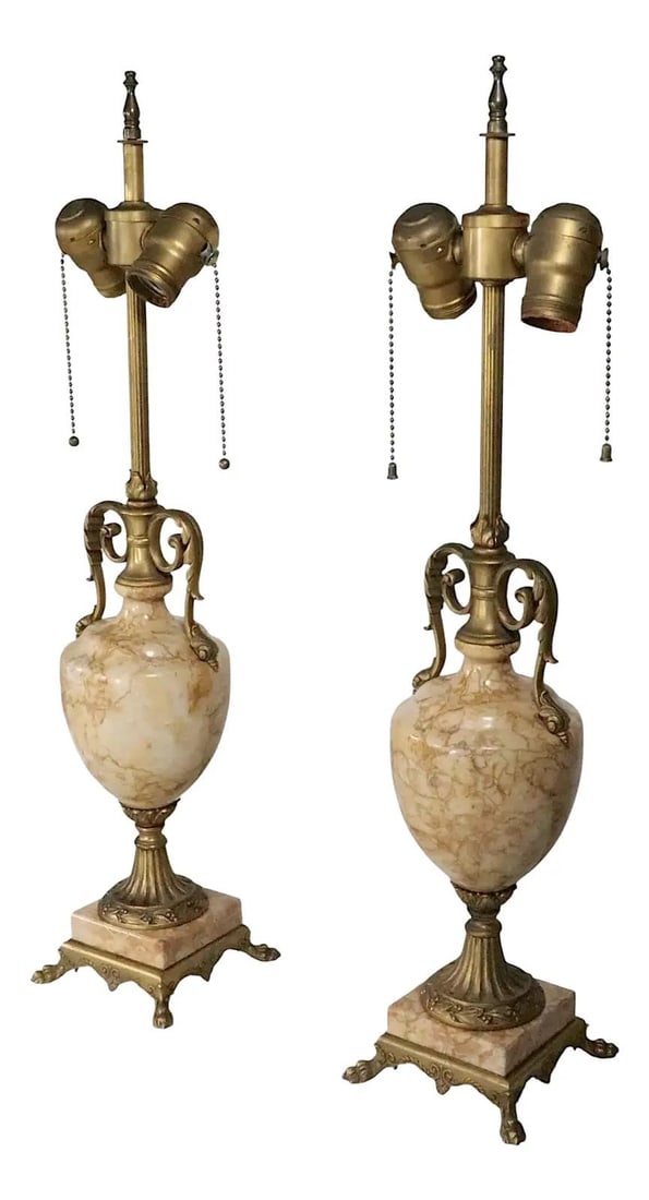 Elegant Pair of Early 20th Century French Marble Brass Table Lamps: Elegant Pair of Early 20th Century French Marble Brass Table Lamps This exquisite pair of early 20th century French Victorian style table lamps showcases a beautiful combination of marble and brass. F