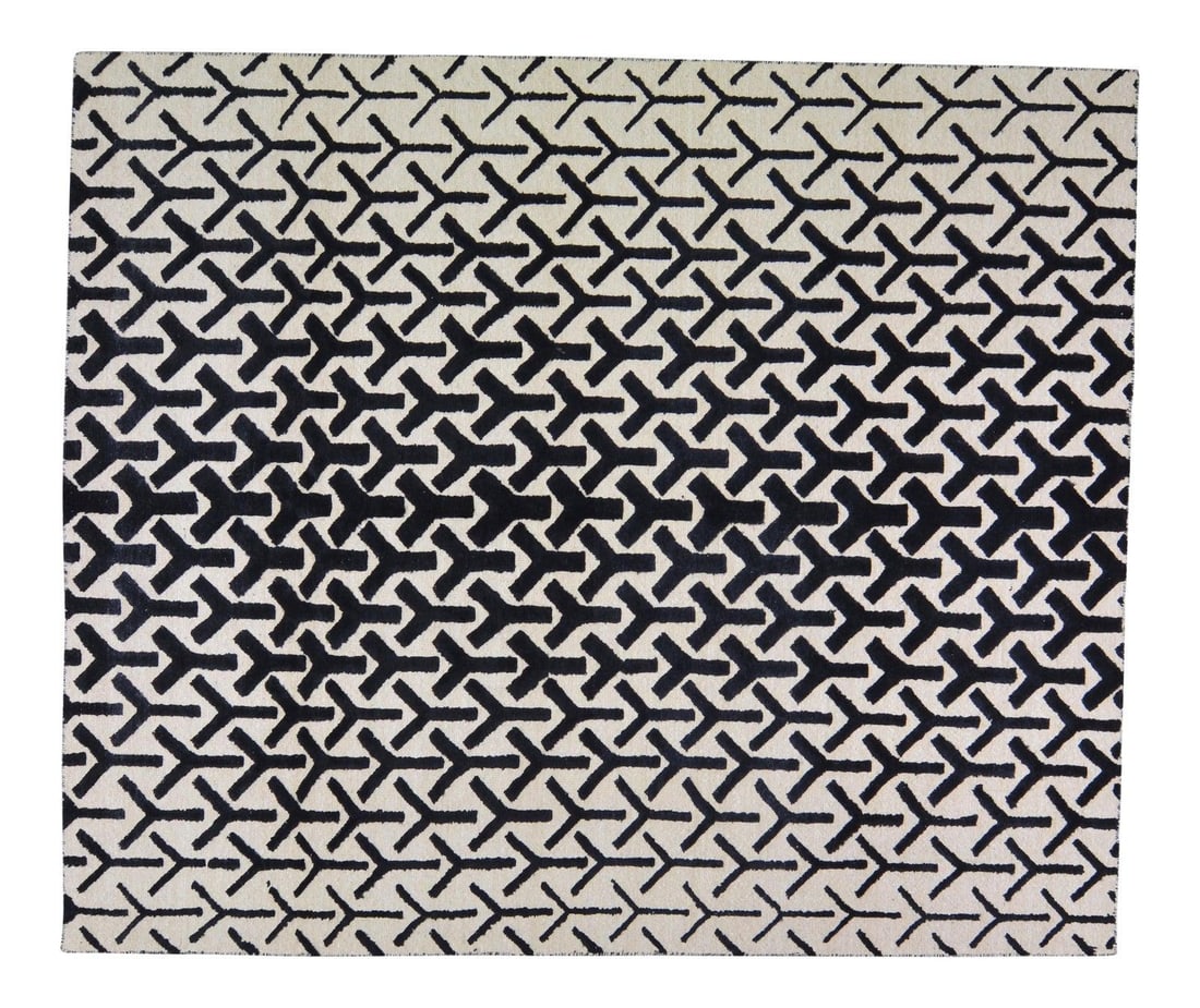 8'x9'7" Modern Hand Knotted Wool Rug in Natural Tones: 8'x9'7" Modern Hand Knotted Wool Rug in Natural Tones This Sheba modern hand-knotted rug features natural colors and a fine weave, crafted from organic wool. The rug showcases a black color palette, c