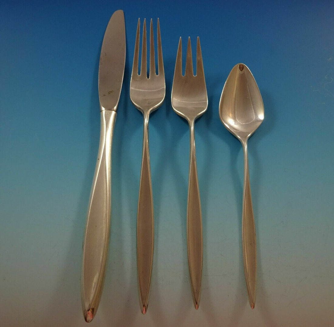 International Sterling Silver Crystal 4-Piece Place Setting: International Sterling Silver Crystal 4-Piece Place Setting Elevate your dining experience with this exquisite 4-piece place setting from International Sterling Silver, featuring a beautiful crystal p