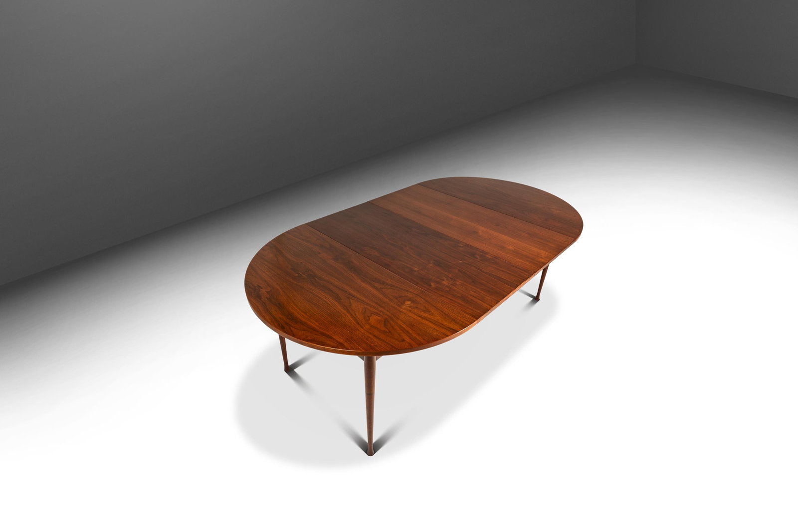 Mid-Century Walnut Extension Dining Table With Two Leaves Attributed To Singer and Sons (1 of 18)