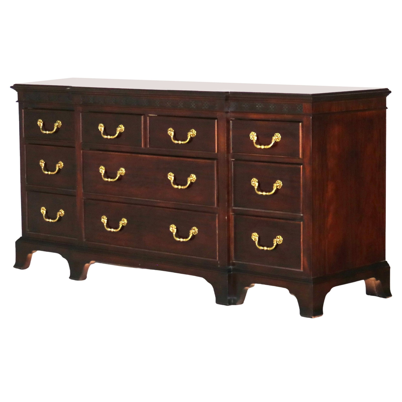 20th Century Chippendale Mahogany Dresser with 10 Drawers: 20th Century Chippendale Mahogany Dresser with 10 Drawers This exquisite Chippendale style dresser, crafted in the 20th century, showcases a rich mahogany finish complemented by elegant bracket feet. 
