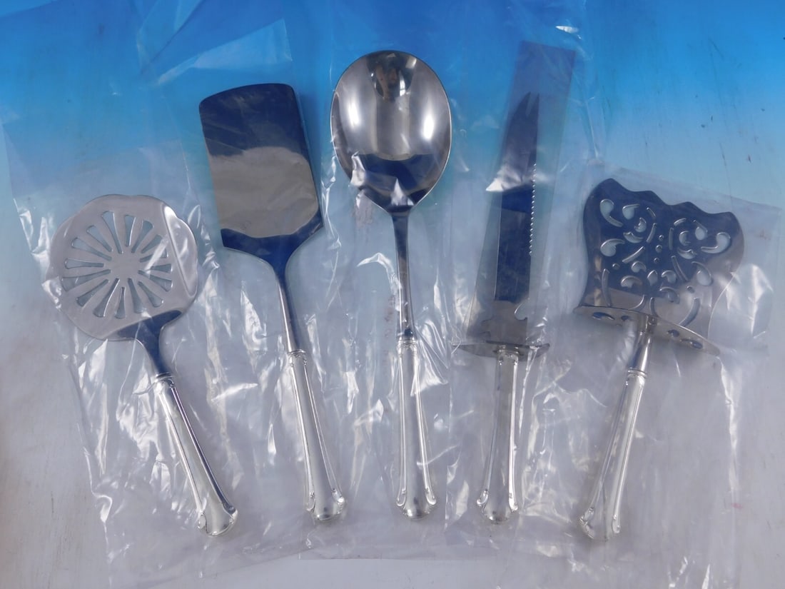 Towle Chippendale Sterling Silver 5pc Brunch Serving Set Custom Made: Towle Chippendale Sterling Silver 5pc Brunch Serving Set Custom Made Enhance your entertaining experience with this elegant 5-piece brunch serving set from Towle, featuring the Chippendale pattern. Cr