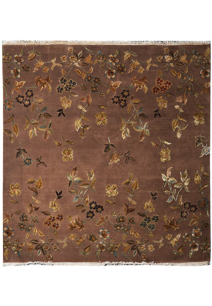 6 x 6 Square Hand-Knotted Wool and Silk Transitional Rug India: 6 x 6 Square Hand-Knotted Wool and Silk Transitional Rug India Free continental US Shipping This 6 x 6.2 square area rug is finely handmade in India from a blend of wool and silk. It features a hand-k