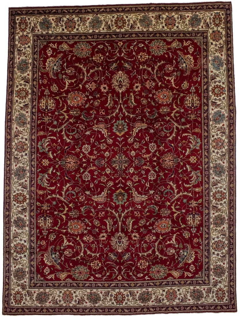 Vintage Handmade Wool Oriental Rug Floral Design 9'7 x 13'0 Area Rug: Vintage Handmade Wool Oriental Rug Floral Design 9'7 x 13'0 Area Rug Enhance your home decor with this stunning vintage handmade wool Oriental rug featuring a classic floral design. Measuring 9'7" x 1