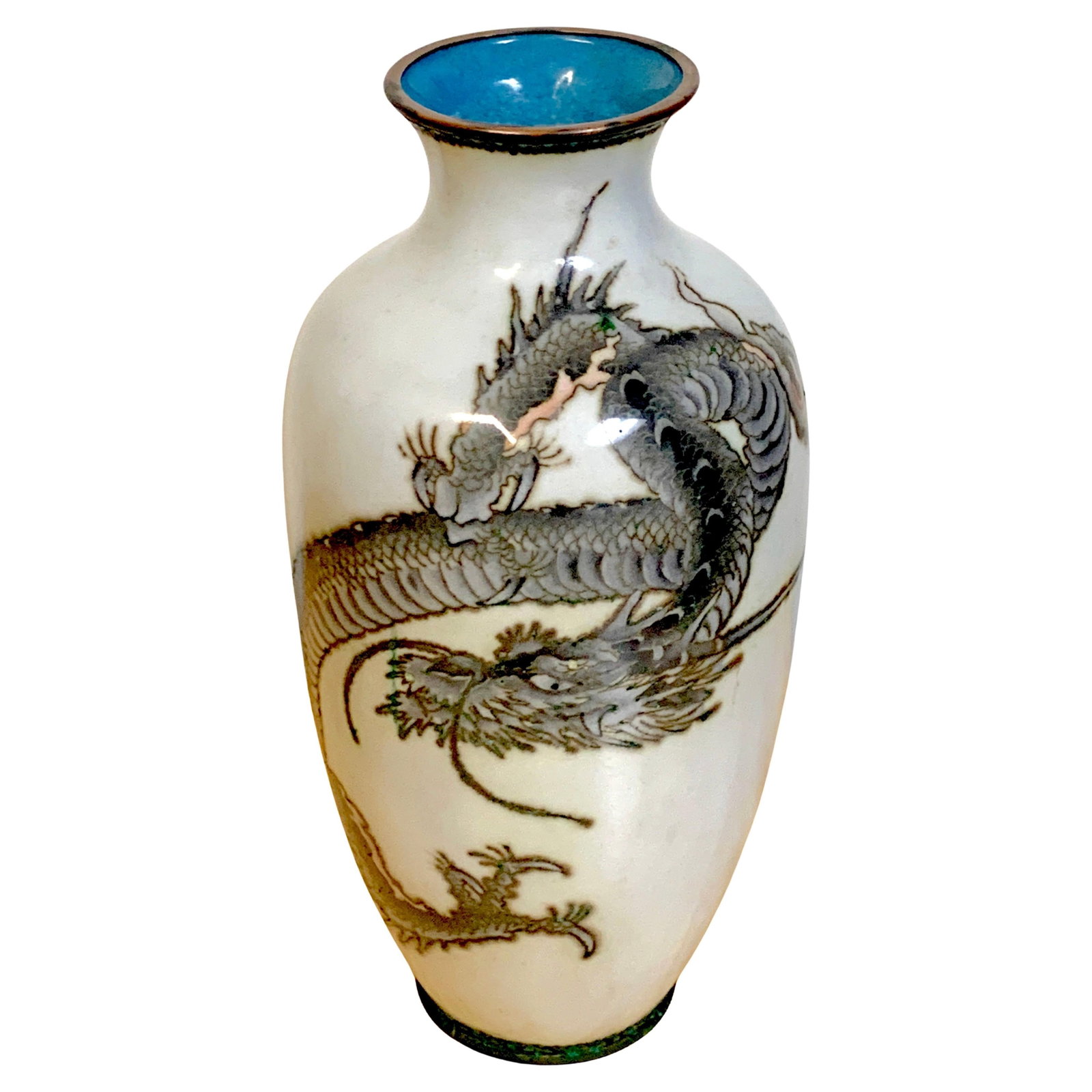 Japanese Wireless Cloisonne Dragon Vase Meiji Taisho Period 10in: Japanese Wireless Cloisonne Dragon Vase Meiji Taisho Period 10in This exquisite Japanese wireless cloisonne vase, dating from the Meiji or early Taisho period (1900-1926), showcases a striking dragon 