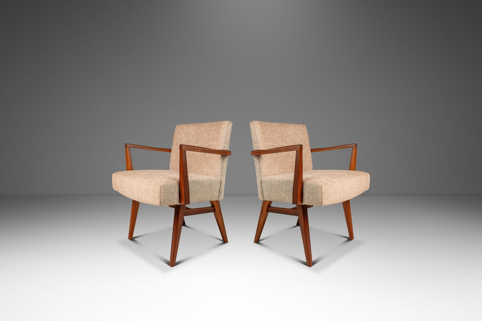 Pair of Restored C-108 Walnut Armchairs by Jens Risom in Beige Boucle 1960s USA (1 of 18)