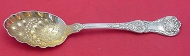 Gorham King George Sterling Silver Berry Spoon 8.5" Repousse Design: Gorham King George Sterling Silver Berry Spoon 8.5" Repousse Design This exquisite King George by Gorham sterling silver berry spoon features a beautifully repousse bowl, showcasing intricate detailin