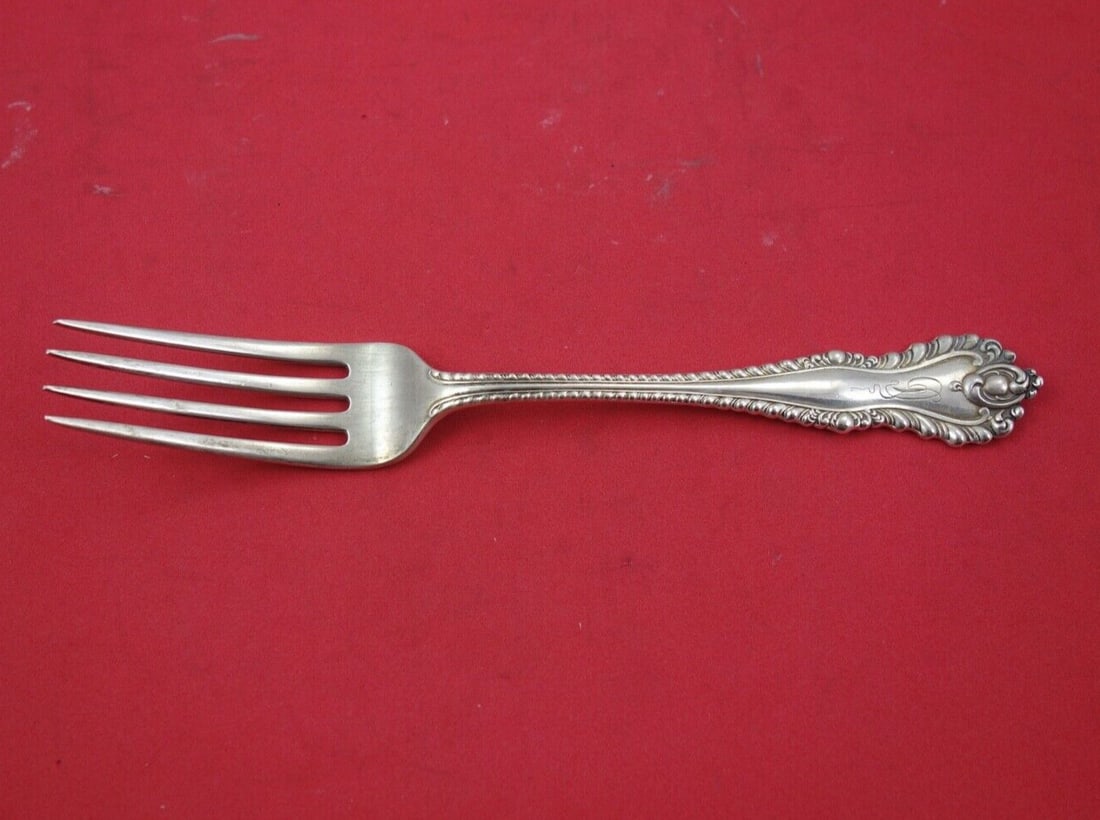 Dominick Haff Mazarin Sterling Silver Dinner Fork 7 3 4 in: Dominick Haff Mazarin Sterling Silver Dinner Fork 7 3 4 in This exquisite dinner fork from the Mazarin pattern by Dominick & Haff is crafted from high-quality sterling silver. Measuring 7 3/4 inches, 