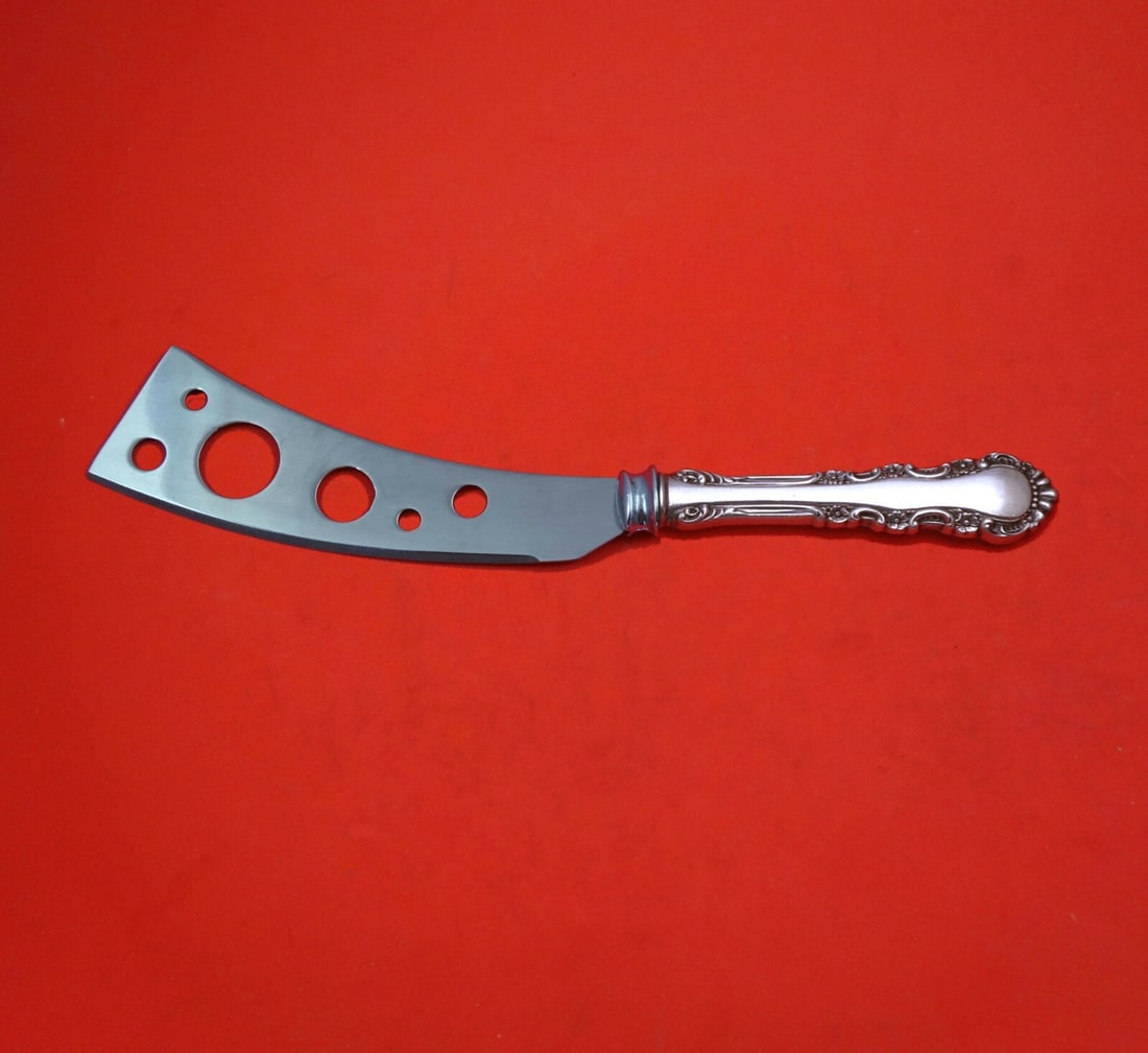 Reed and Barton Georgian Rose Sterling Silver Soft Cheese Knife 7 Inch: Reed and Barton Georgian Rose Sterling Silver Soft Cheese Knife 7 Inch This exquisite Georgian Rose soft cheese knife from Reed and Barton is crafted from sterling silver with a hollow handle and a st