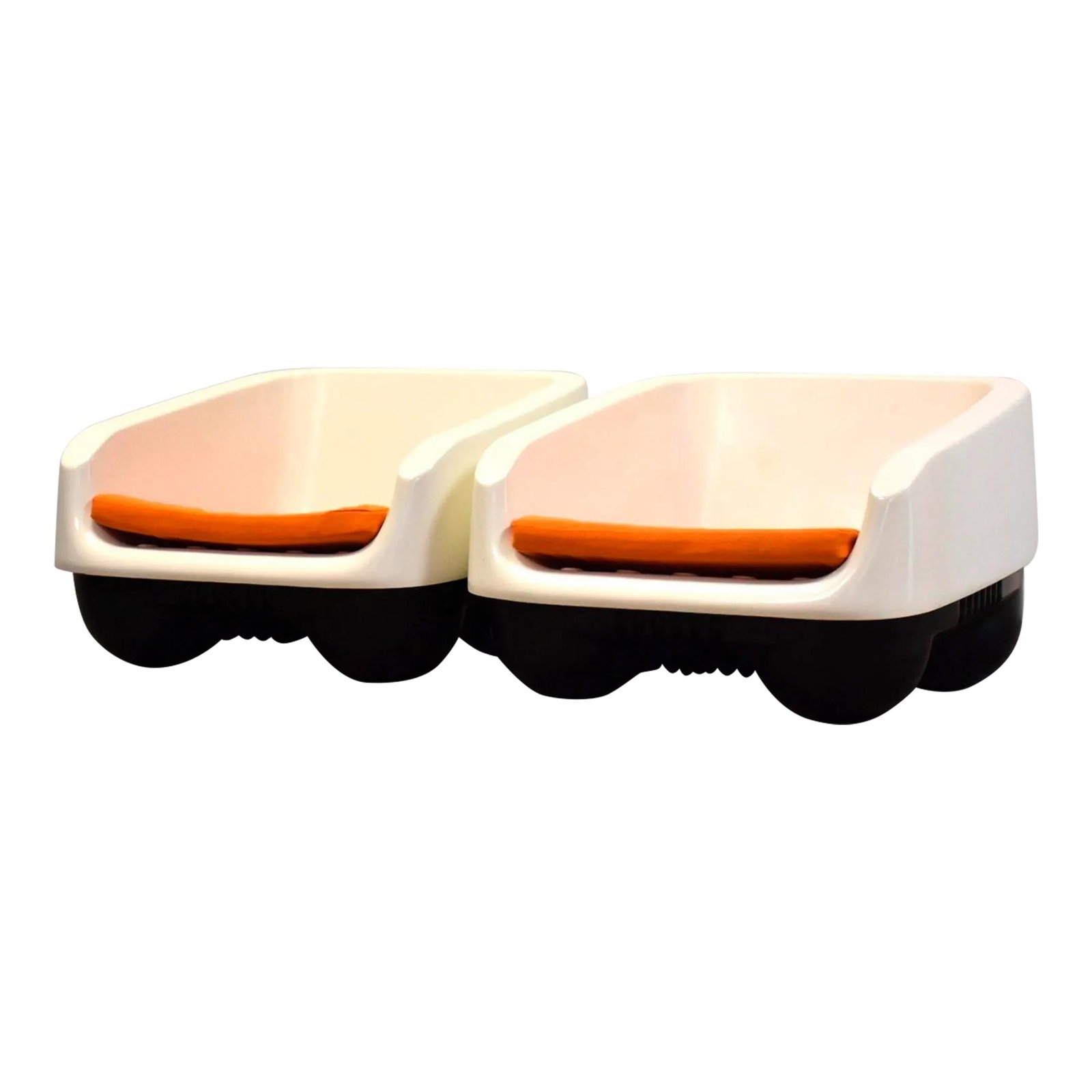 Pair of Shaula Lounge Chairs by Jonathan Depas & Paolo Lomazzi for Ampaglas: Pair of Shaula Lounge Chairs by Jonathan Depas & Paolo Lomazzi for Ampaglas This stylish pair of lounge chairs from the Shaula Series, designed by Jonathan Depas and Paolo Lomazzi for Ampaglas, showca