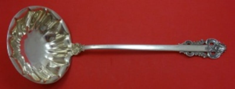 Camusso Grande Monarch Sterling Silver Soup Ladle 12 1/2": Camusso Grande Monarch Sterling Silver Soup Ladle 12 1/2" This exquisite soup ladle is part of the Grande Monarch pattern, also known as Stradivari, crafted by renowned maker Camusso in Peru. Made of 
