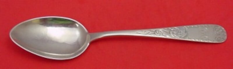 Justis & Armiger Co Mayflower Sterling Silver Soup Spoon Monogrammed 6 7/8": Justis & Armiger Co Mayflower Sterling Silver Soup Spoon Monogrammed 6 7/8" This exquisite Mayflower place soup spoon by Justis & Armiger Co. is crafted from high-quality sterling silver, showcasing a