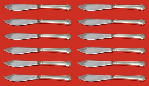 Towle Chippendale Sterling Silver Fish Knife Set 12 Pieces 8 1/4": Towle Chippendale Sterling Silver Fish Knife Set 12 Pieces 8 1/4" This exquisite custom set of 12 fish knives features the elegant Chippendale pattern by Towle, crafted from high-quality sterling silv