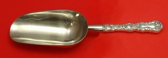 Gorham Imperial Chrysanthemum Sterling Silver Ice Scoop 9 3/4 Custom: Gorham Imperial Chrysanthemum Sterling Silver Ice Scoop 9 3/4 Custom This exquisite ice scoop features the elegant Imperial Chrysanthemum pattern by Gorham. Crafted from sterling silver, it boasts a h