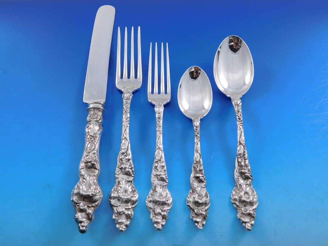Reed and Barton Les Six Fleurs Sterling Silver Flatware Set 63 pcs Art Nouveau: Reed and Barton Les Six Fleurs Sterling Silver Flatware Set 63 pcs Art Nouveau Introducing the exquisite Les Six Fleurs Sterling Silver Flatware Set by Reed and Barton, a remarkable collection perfect