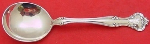 Gorham Cromwell Sterling Silver Gumbo Soup Spoon 6 7/8" Monogrammed: Gorham Cromwell Sterling Silver Gumbo Soup Spoon 6 7/8" Monogrammed This exquisite gumbo soup spoon is a part of the Cromwell pattern by Gorham, crafted in sterling silver. Measuring 6 7/8 inches, thi