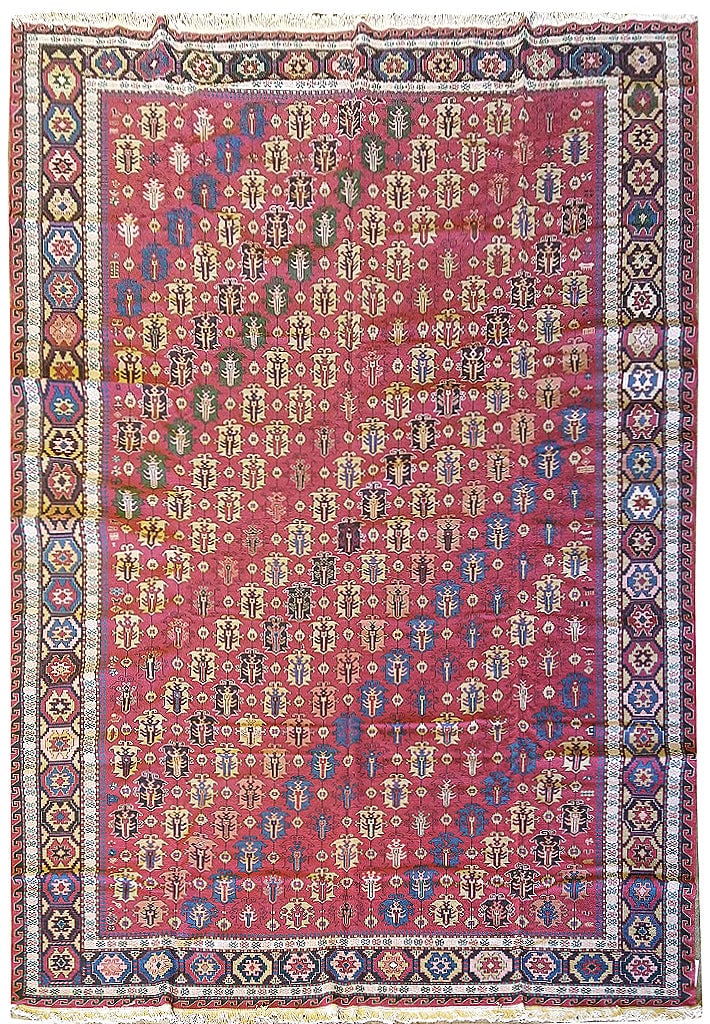 Handwoven 10.4 x 14.2 Flatweave Sumak Area Rug in Wool: Handwoven 10.4 x 14.2 Flatweave Sumak Area Rug in Wool Free continental US Shipping Elevate your interior with this stunning 10.4' x 14.2' Flatweave Sumak Rug, showcasing exquisite craftsmanship and a