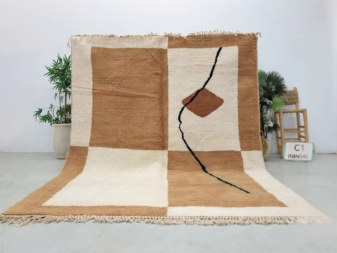 Authentic Moroccan Handmade Wool Rug 8 x 5 Feet: Authentic Moroccan Handmade Wool Rug 8 x 5 Feet Experience the warmth and authenticity of this Soft Handmade Wool Rug, intricately handwoven in the Atlas Mountains by skilled local Berber women weaver