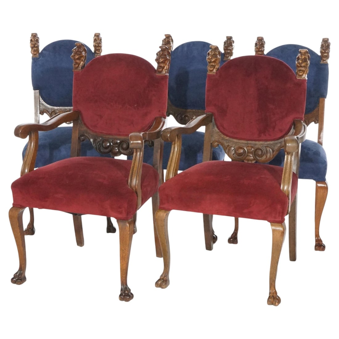 Set of Five Oak Dining Chairs with Carved Lion Heads Circa 1890: Set of Five Oak Dining Chairs with Carved Lion Heads Circa 1890 This set of five oversized dining chairs, crafted by American furniture maker Horner circa 1890, showcases elaborate carved oak construc