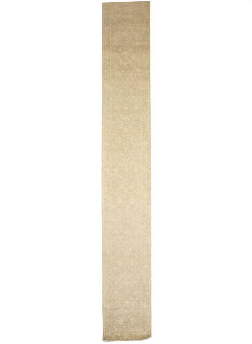 2'6 x 18' Handmade Wool Runner with Floral Beige Transitional Pattern: 2'6 x 18' Handmade Wool Runner with Floral Beige Transitional Pattern This is a pre-owned hand-knotted runner rug from India featuring a transitional floral pattern in muted beige, cream, and taupe to