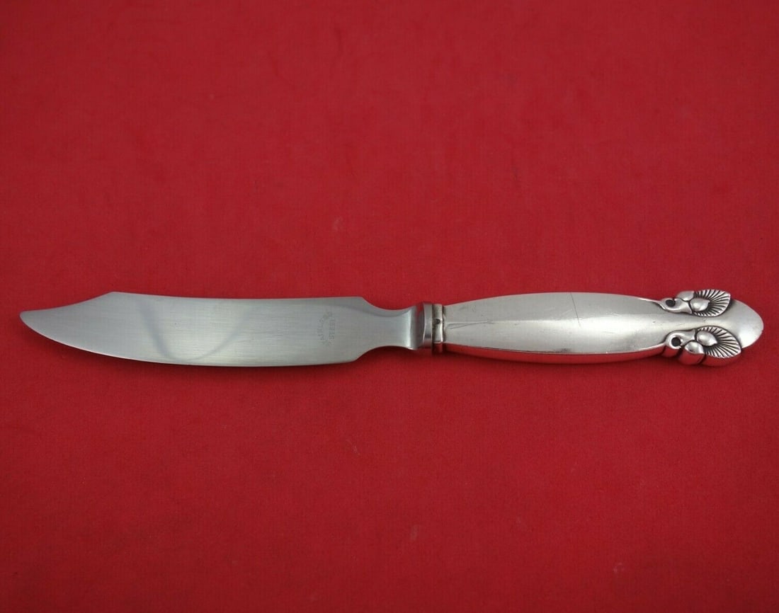 Georg Jensen Bittersweet Sterling Silver Cheese Knife 7 7/8 Inches: Georg Jensen Bittersweet Sterling Silver Cheese Knife 7 7/8 Inches This exquisite cheese knife, designed in the Bittersweet pattern by Georg Jensen, showcases timeless elegance and functionality. Craf