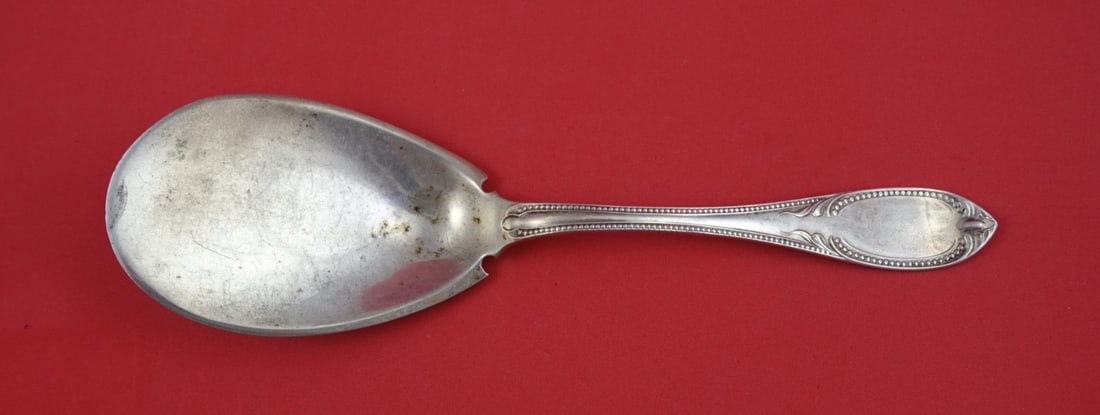 Sterling Silver Fried Egg Server 9.5 Inch Shiebler Pattern Unknown: Sterling Silver Fried Egg Server 9.5 Inch Shiebler Pattern Unknown This sterling silver fried egg server by Shiebler features an unknown pattern and is crafted with exceptional quality. The piece is
