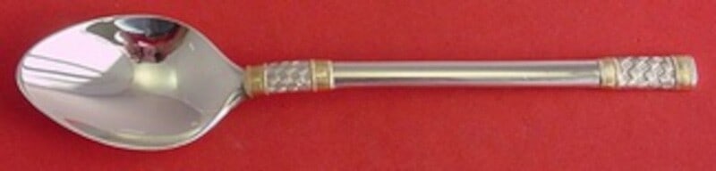 Wallace Aegean Weave Gold Sterling Silver Soup Spoon 7 1/4": Wallace Aegean Weave Gold Sterling Silver Soup Spoon 7 1/4" This exquisite Aegean Weave Gold place soup spoon from Wallace is crafted from high-quality sterling silver. With a length of 7 1/4 inches, 