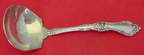 Wallace Royal Rose Sterling Silver Gravy Ladle 6 1/4: Wallace Royal Rose Sterling Silver Gravy Ladle 6 1/4 Sterling silver gravy ladle in the Royal Rose pattern by Wallace. Dated to the post-1940 period, this piece is not monogrammed and is described as 