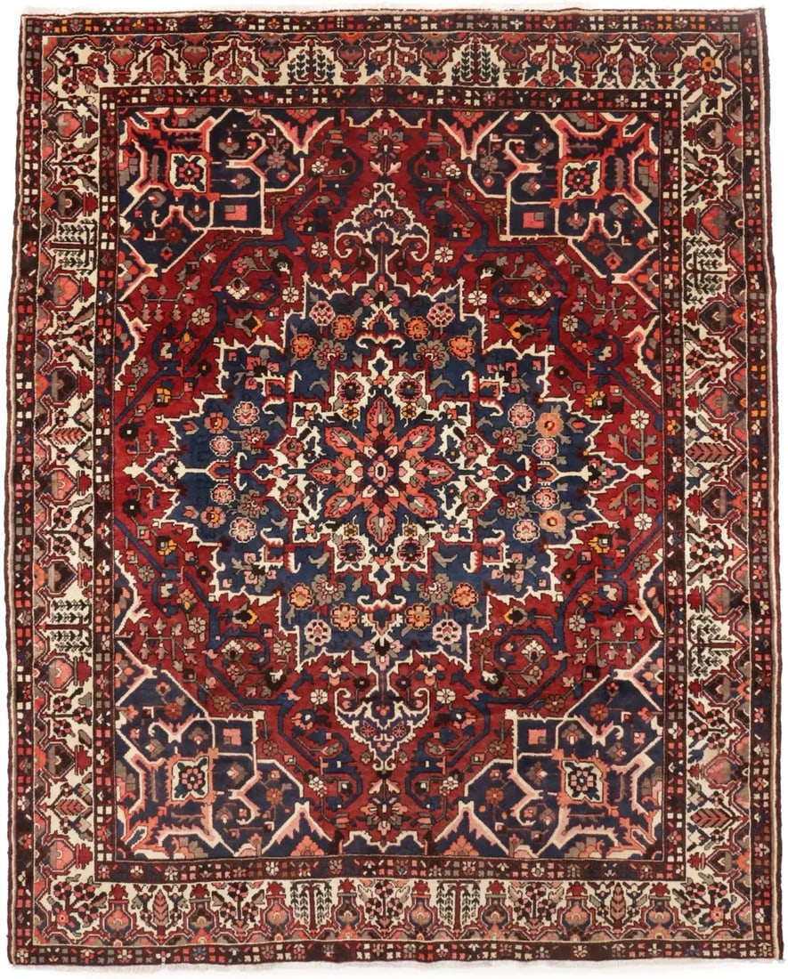Handmade Vintage Oriental Floral Wool Rug 10'0 x 12'4: Handmade Vintage Oriental Floral Wool Rug 10'0 x 12'4 Enhance your living space with this beautiful Handmade Vintage Oriental Rug, measuring 10'0" x 12'4". Crafted in Western Asia, this exquisite area