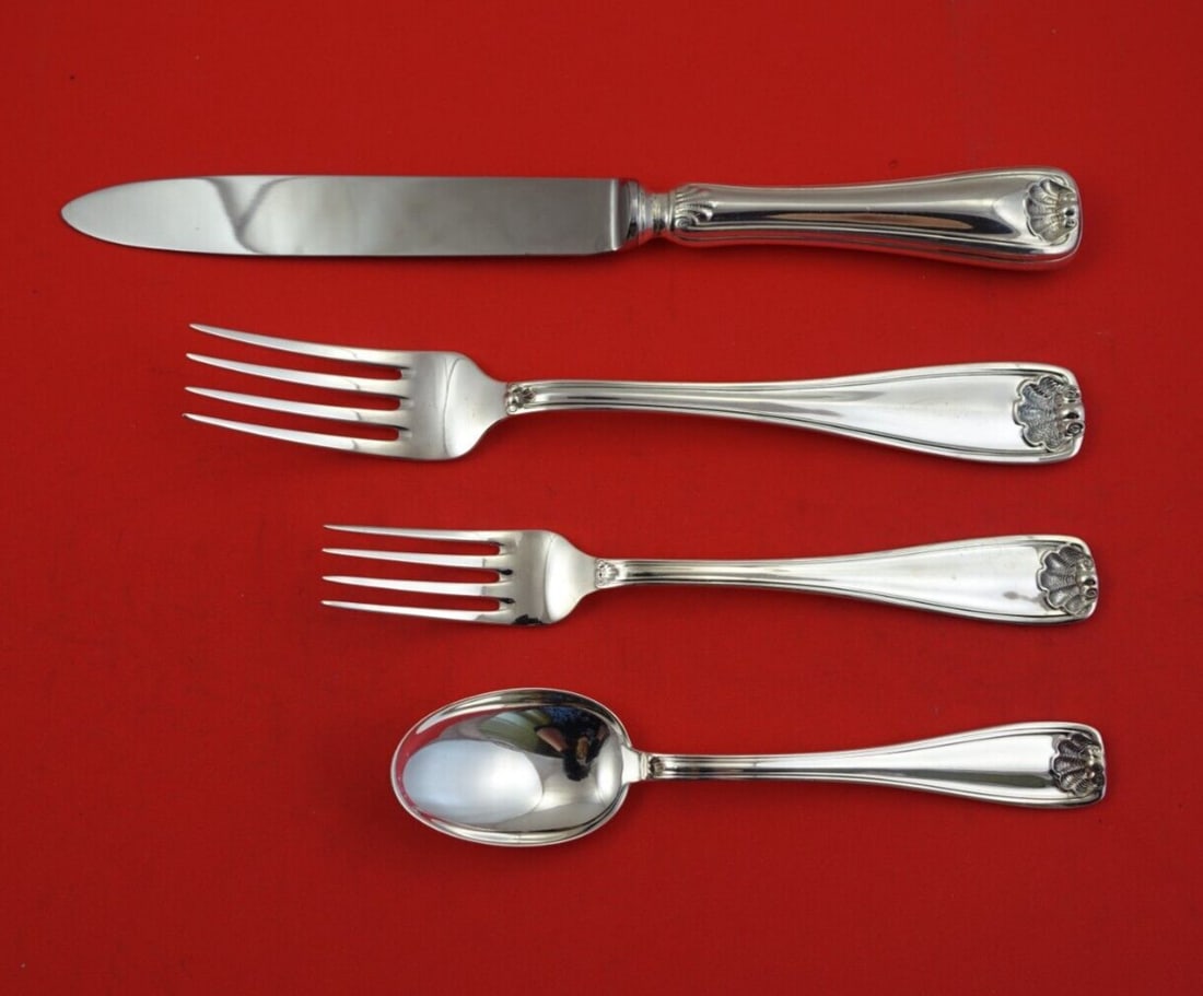 Fortunoff Cellini Sterling Silver Dinner Set 4pc by Ricci Italy: Fortunoff Cellini Sterling Silver Dinner Set 4pc by Ricci Italy Enhance your dining experience with this exquisite 4-piece dinner place setting in the elegant Cellini pattern by Fortunoff, crafted by 