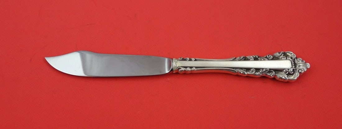 Gorham Medici New Sterling Silver Fish Knife 8 3/4 Inch: Gorham Medici New Sterling Silver Fish Knife 8 3/4 Inch This exquisite fish knife is part of the Medici New pattern by Gorham, crafted from high-quality sterling silver with a hollow handle and a stai
