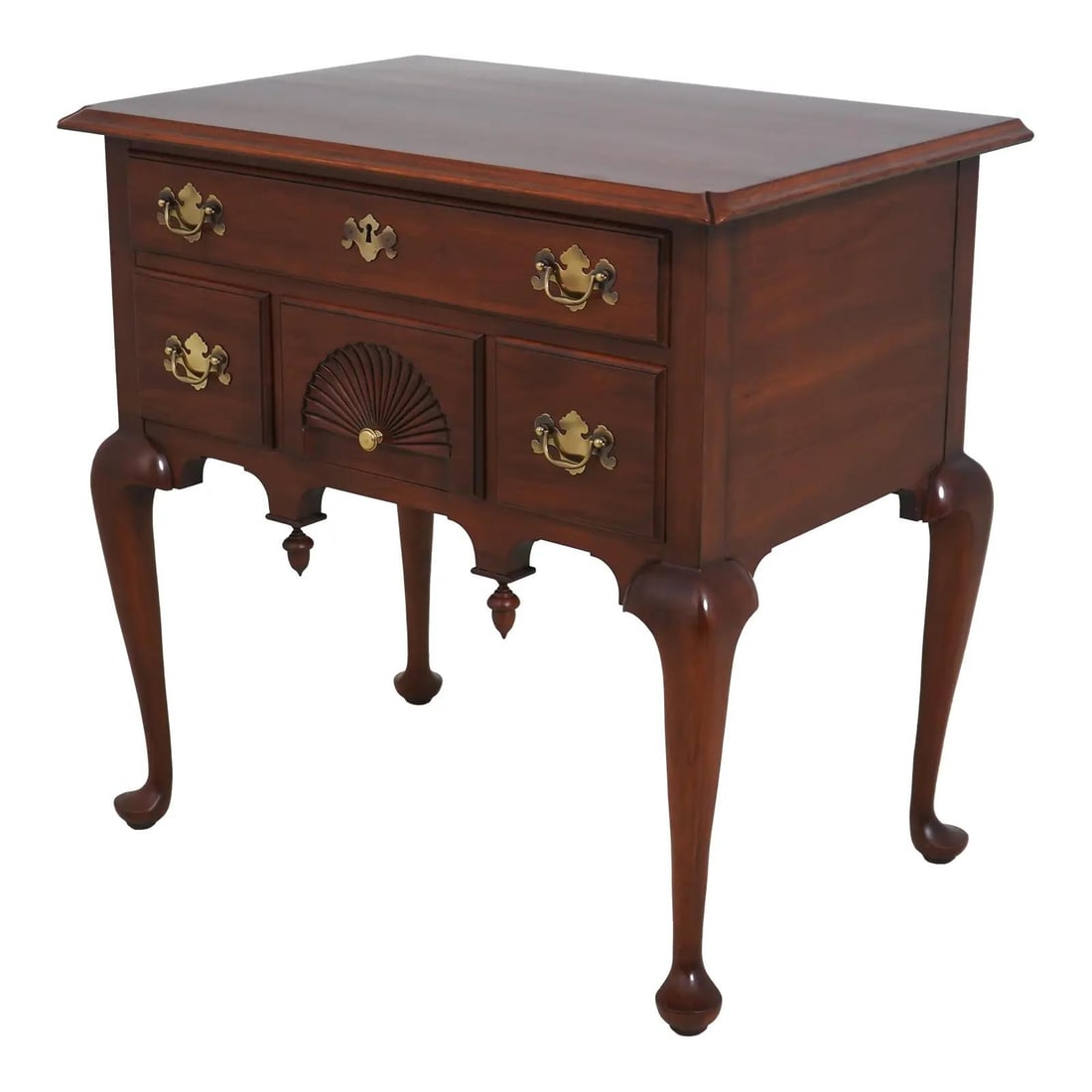 Henkel Harris Cherry Queen Anne Lowboy Dovetailed Drawers Fine Carving (1 of 10)