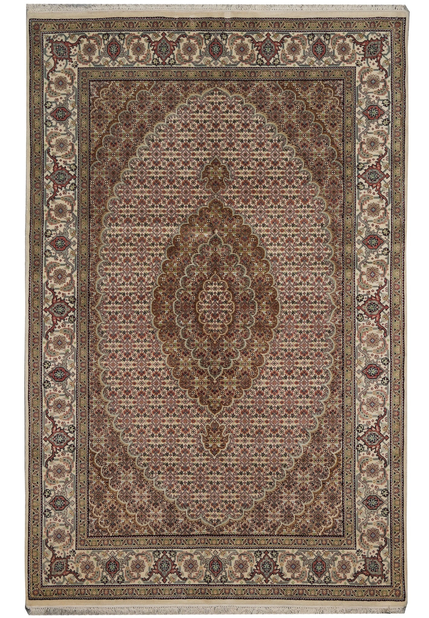 5 x 7 Tabriz Mahi Persian Hand-Knotted Wool Silk Rug Earthy Tones: 5 x 7 Tabriz Mahi Persian Hand-Knotted Wool Silk Rug Earthy Tones Free continental US Shipping This 5 x 7 hand-knotted Tabriz Mahi rug is crafted in Iran using premium quality wool and silk. Featuring