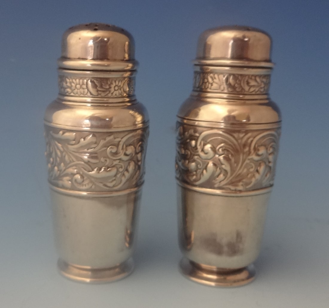 Gorham Saint Cloud Sterling Silver Salt and Pepper Shakers 2pc Set (1 of 3)