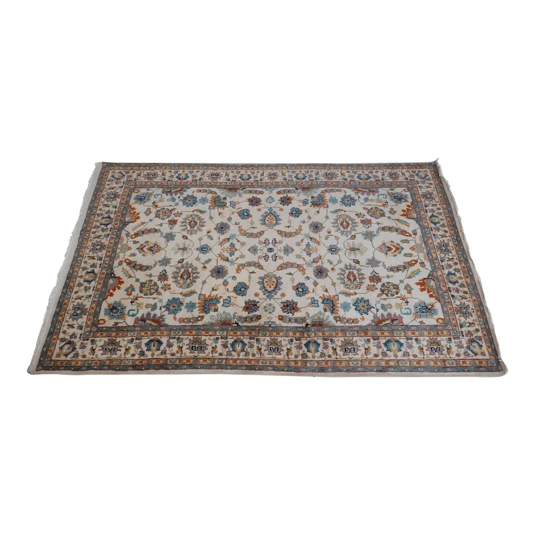 Vintage Persian Kashan Area Rug 72x106 Hand Knotted Wool: Vintage Persian Kashan Area Rug 72x106 Hand Knotted Wool This Vintage Persian Style Kashan Area Rug boasts a rich history with an approximate age of 30 years. Crafted with quality construction, this h