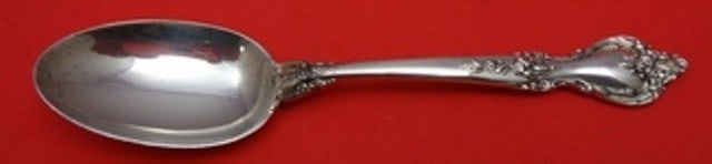Lunt Delacourt Sterling Silver Teaspoon 6 1/8 Inch Flatware: Lunt Delacourt Sterling Silver Teaspoon 6 1/8 Inch Flatware This exquisite Delacourt teaspoon by Lunt is crafted from high-quality sterling silver, measuring 6 1/8 inches in length. The elegant Delaco