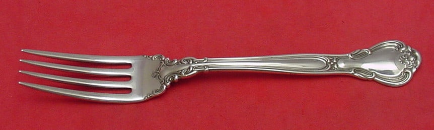 Gorham Chantilly Sterling Silver Fork 7 Inch Elegant Design: Gorham Chantilly Sterling Silver Fork 7 Inch Elegant Design Enhance your dining experience with the Chantilly Regular Fork by Gorham, a beautiful piece of sterling silver flatware. This 7" fork, craft