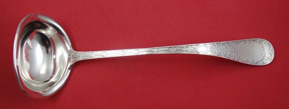 Mount Vernon Sheraton Sterling Silver 13 Inch Soup Ladle Antique: Mount Vernon Sheraton Sterling Silver 13 Inch Soup Ladle Antique This exquisite 13" soup ladle features the Sheraton pattern, crafted by Mount Vernon from high-quality sterling silver. Dating back to 